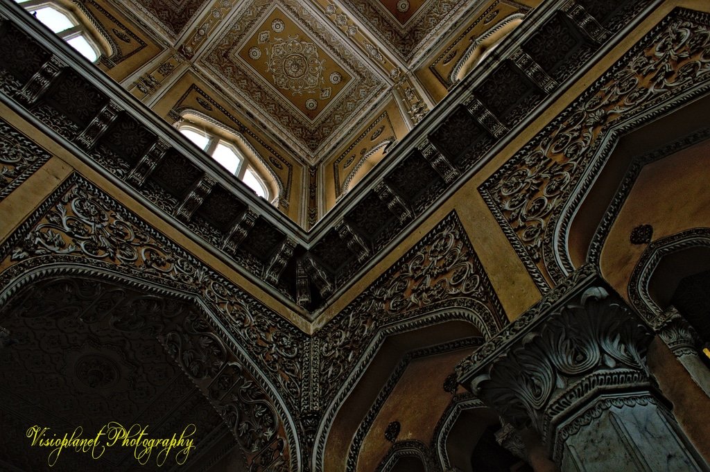 The palace interior by Sudipto Sarkar on Visioplanet Photography